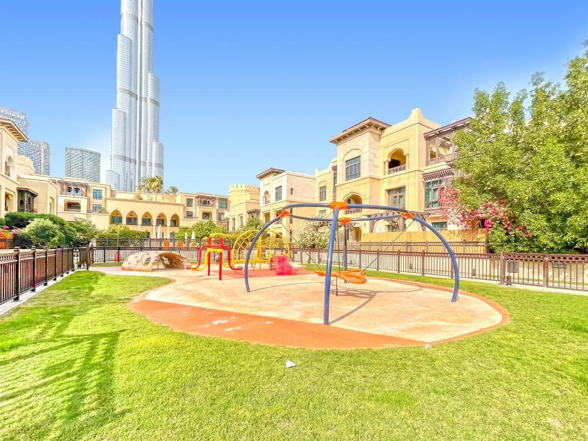 شقة Burj Khalifa Partial View Peak Living Luxury 2Br Souk Al-Bahar Beside Dubai Mall-Golden Homes الإمارات العربية المتحدة